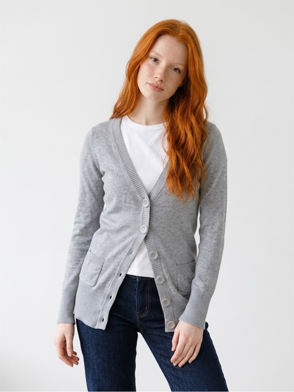 G:21 Women's Light Gray Button-Front V-Neck Cardigan Sweater